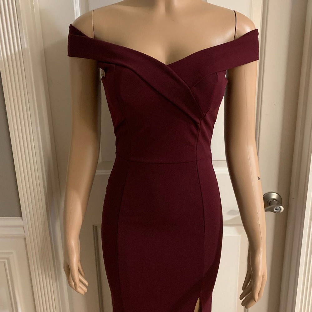 Women’s junior burgundy off- shoulder maxi dress - Picture 7 of 12